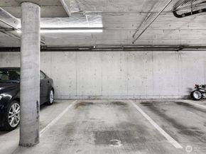 2000 W Barrett Street 202, Seattle WA 98199