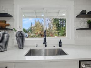 9603 NE 203 Street, Bothell WA 98011