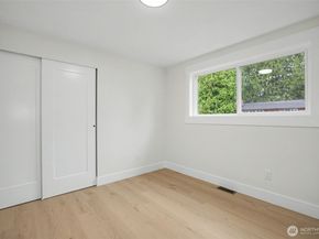 9603 NE 203 Street, Bothell WA 98011