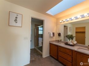 14114 129th Avenue NE, Kirkland WA 98034