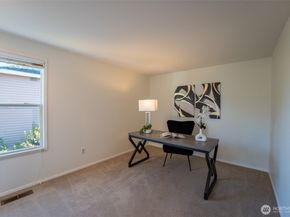 14114 129th Avenue NE, Kirkland WA 98034