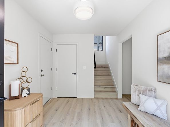 326 NW 80th Street, Seattle WA 98117