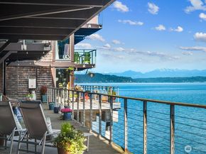 3717 Beach Drive SW 113, Seattle WA 98116