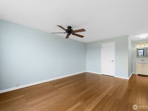 3717 Beach Drive SW 113, Seattle WA 98116