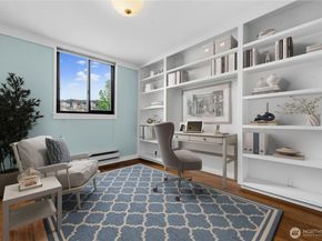 3717 Beach Drive SW 113, Seattle WA 98116