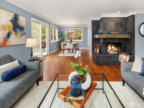 6240 NE 204th Place, Kenmore WA 98028