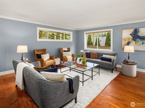 6240 NE 204th Place, Kenmore WA 98028