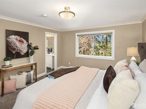6240 NE 204th Place, Kenmore WA 98028