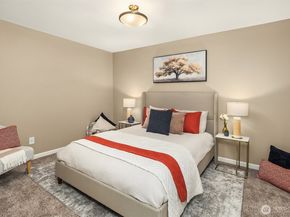 6240 NE 204th Place, Kenmore WA 98028
