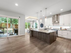 2306 NE 145th St, Shoreline WA 98155