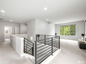 2306 NE 145th St, Shoreline WA 98155