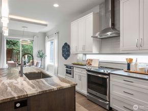 2306 NE 145th St, Shoreline WA 98155