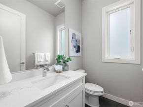 2306 NE 145th St, Shoreline WA 98155