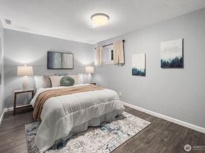21866 35th Avenue S, SeaTac WA 98198