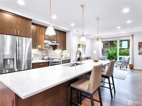 6546 32nd Avenue NE A, Seattle WA 98115