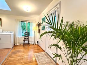 7919 45th Avenue S, Seattle WA 98118