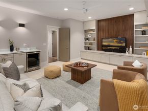 8260 SE 31st Street, Mercer Island WA 98040