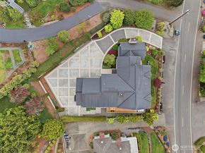 18124 Riviera Place SW, Normandy Park WA 98166