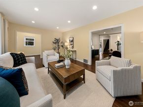 954 19th Avenue E, Seattle WA 98112