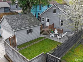 954 19th Avenue E, Seattle WA 98112