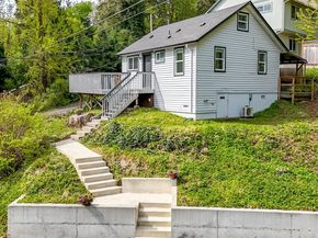 1408 Price Rd, Bremerton WA 98312