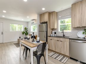 1408 Price Rd, Bremerton WA 98312