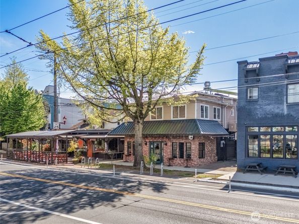 3015 Beacon Avenue S, Seattle WA 98144