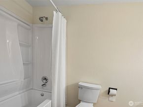 12720 NE 120th Street I1, Kirkland WA 98034