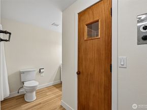 12720 NE 120th Street I1, Kirkland WA 98034