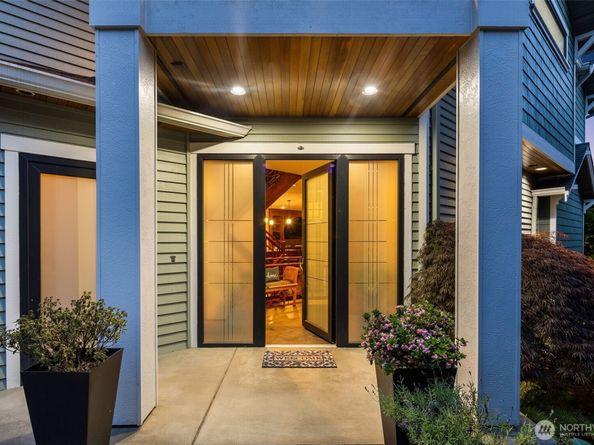 2155 N 128th Street Unit C, Seattle WA 98133