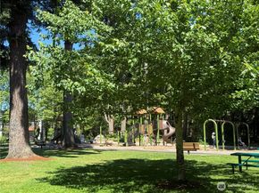 3438 161st Place SE 49, Bellevue WA 98008