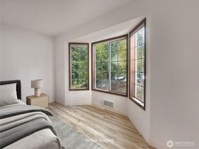 3438 161st Place SE 49, Bellevue WA 98008