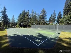 3438 161st Place SE 49, Bellevue WA 98008
