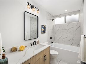 520 N 102nd Street, Seattle WA 98133