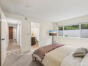 15214 NE 8th Street G27, Bellevue WA 98005