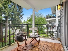 15214 NE 8th Street G27, Bellevue WA 98005