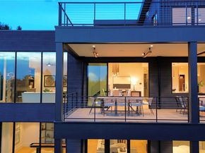 1032 89th Avenue NE, Bellevue WA 98004