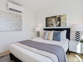 8328 24th Avenue NW, Seattle WA 98117