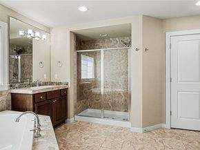 21923 37th Avenue SE, Bothell WA 98021