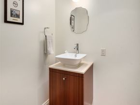 10700 NE 4th Street 2202, Bellevue WA 98004