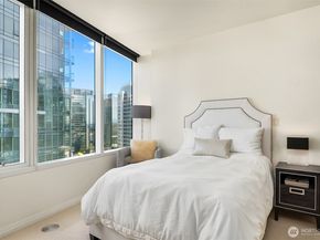 10700 NE 4th Street 2202, Bellevue WA 98004