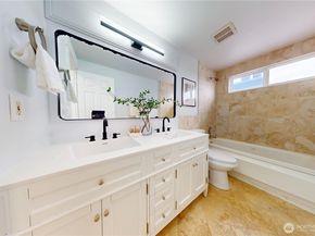 4572 137th Avenue SE, Bellevue WA 98006