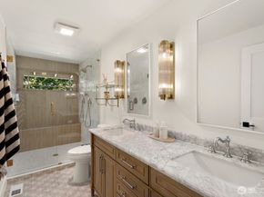 14218 SE 163rd Place, Renton WA 98058