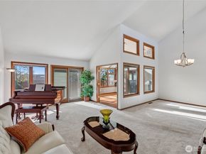 5329 88th Street SW, Mukilteo WA 98275