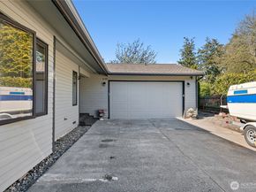 5329 88th Street SW, Mukilteo WA 98275