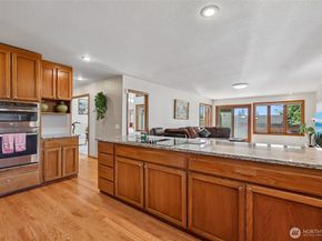 5329 88th Street SW, Mukilteo WA 98275