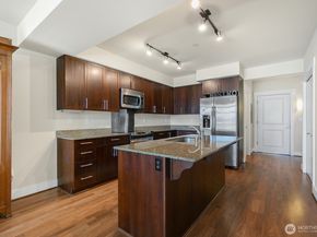 699 John Street 516, Seattle WA 98109