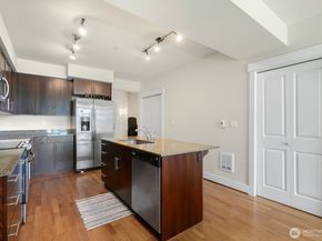 699 John Street 516, Seattle WA 98109