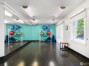 699 John Street 516, Seattle WA 98109