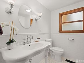 18615 81st Avenue W, Edmonds WA 98026